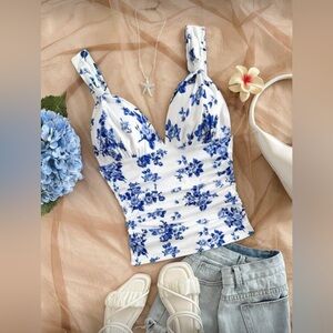 SHEIN Vacation Blue + White Floral Twist Camisole Tank Top